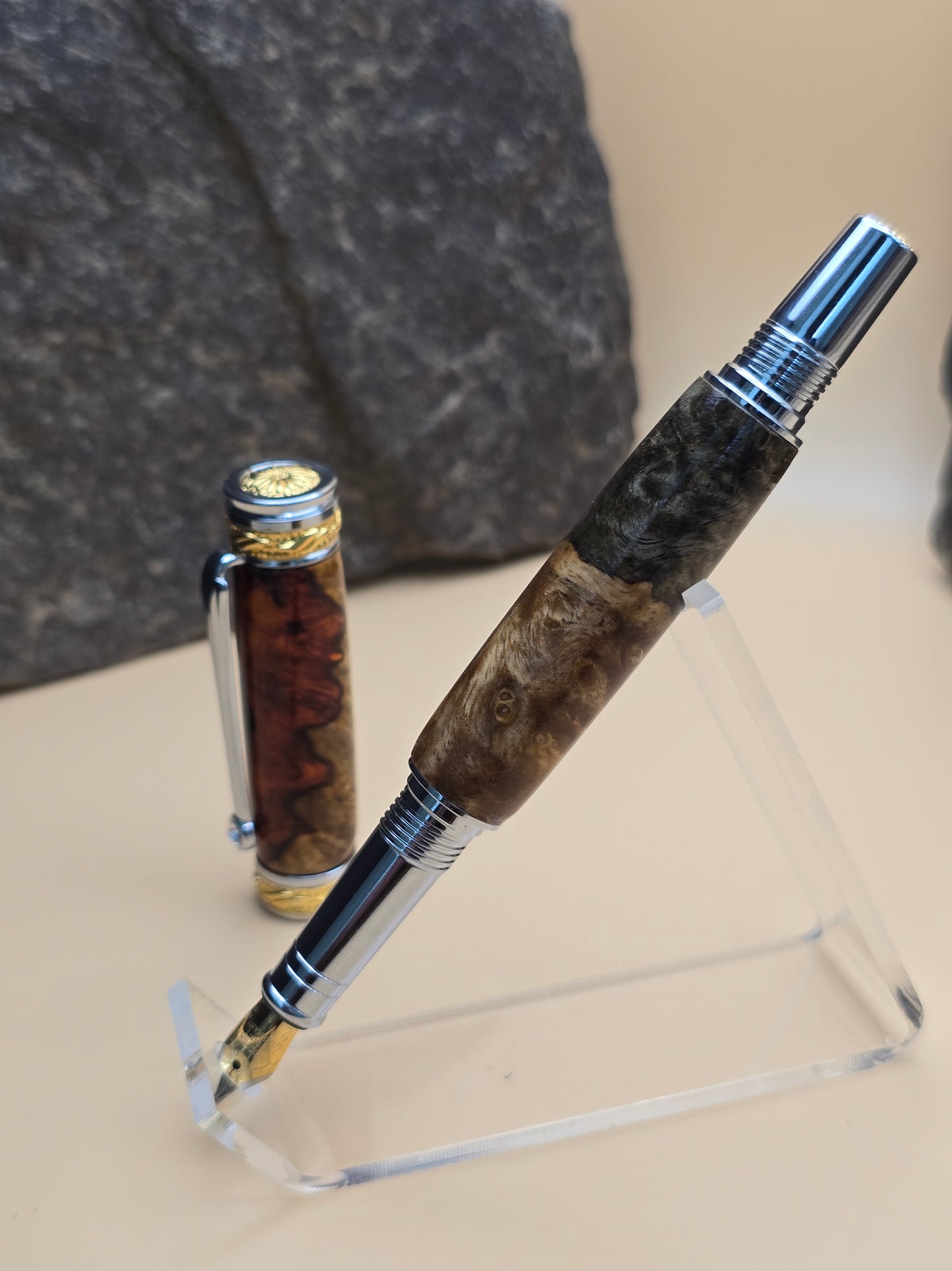 Premium Amboyna Burl Majestic Fountain Pen