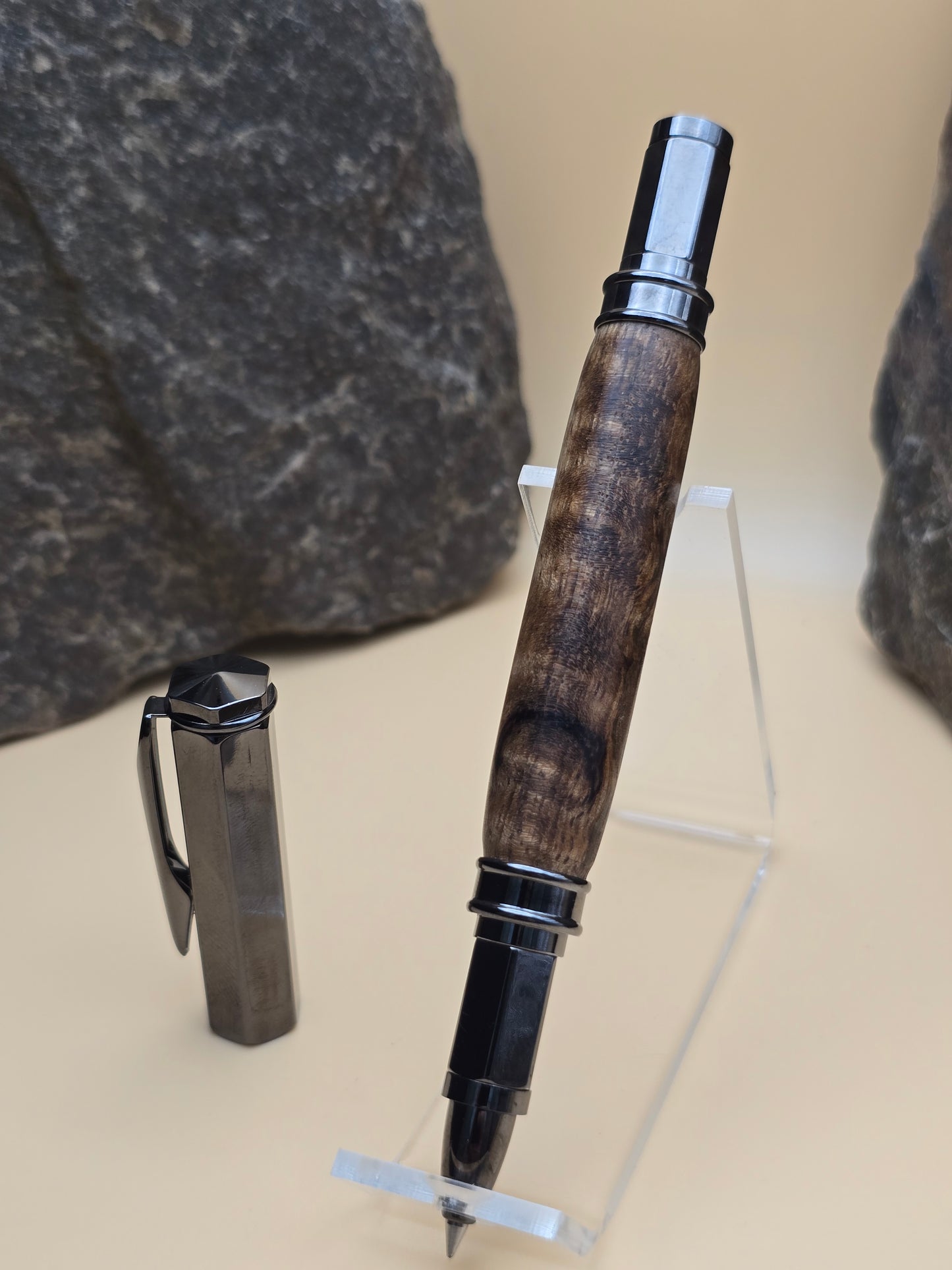 Chocolate Curly Mango Magnetic cap rollerball pen