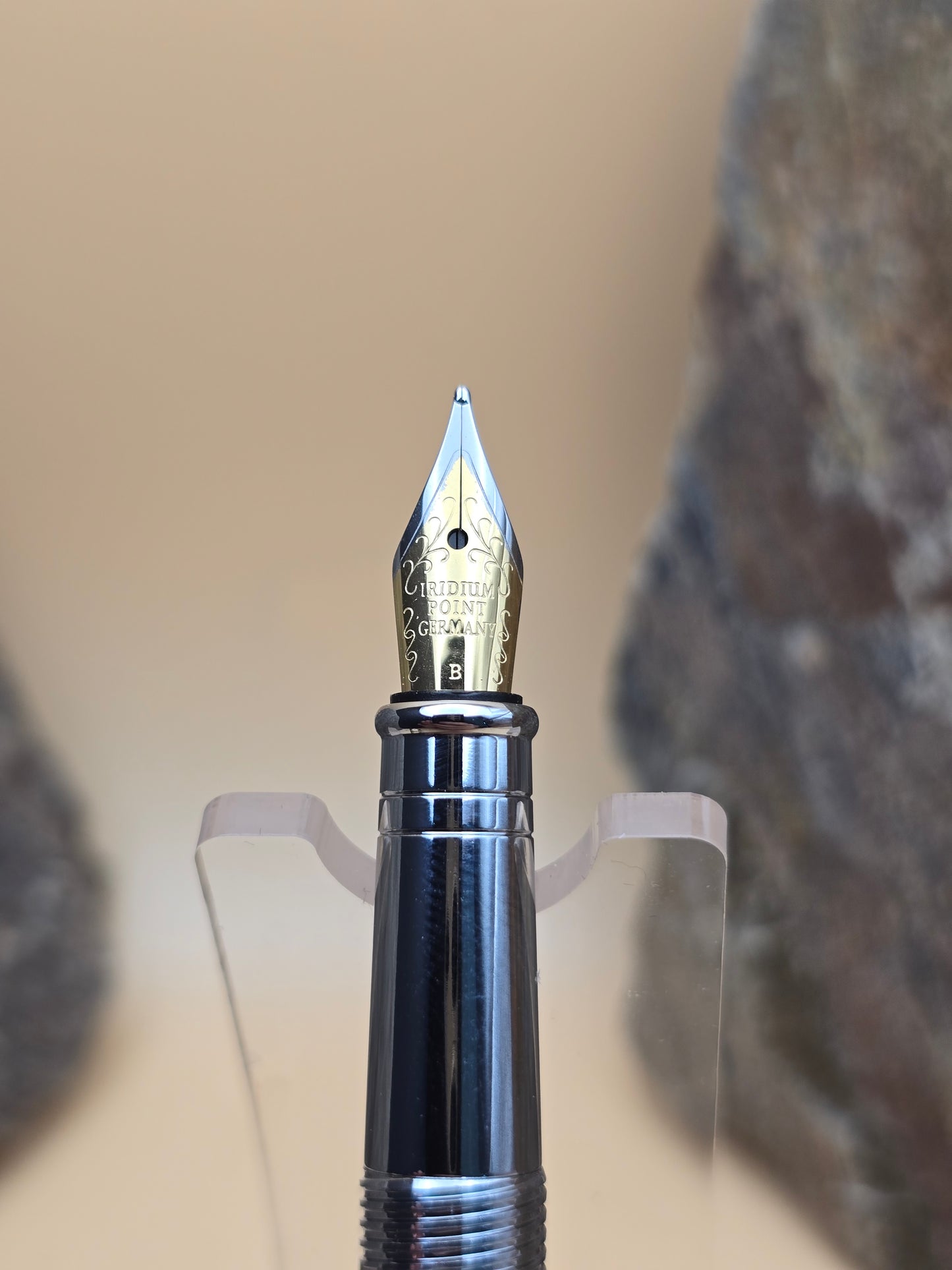 Amboyna Burl Fountain Pen