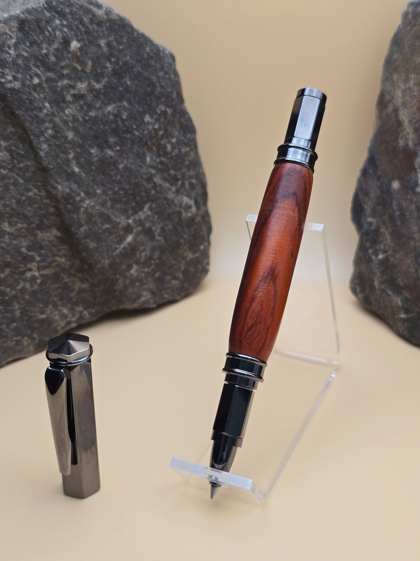Cocobolo magnetic capped rollerball