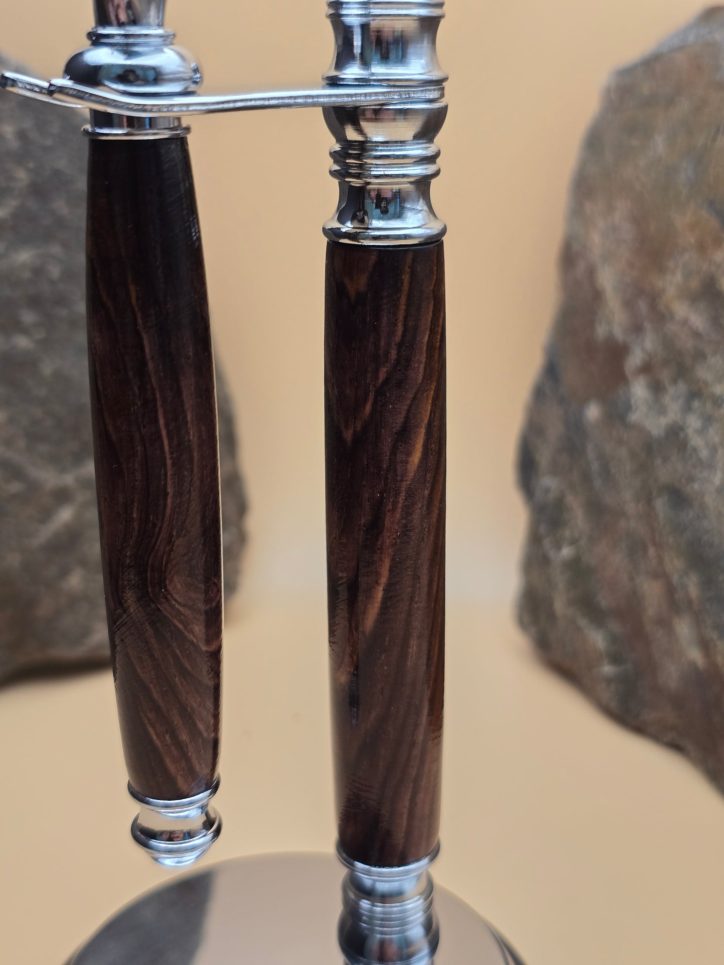 Razor and Stand