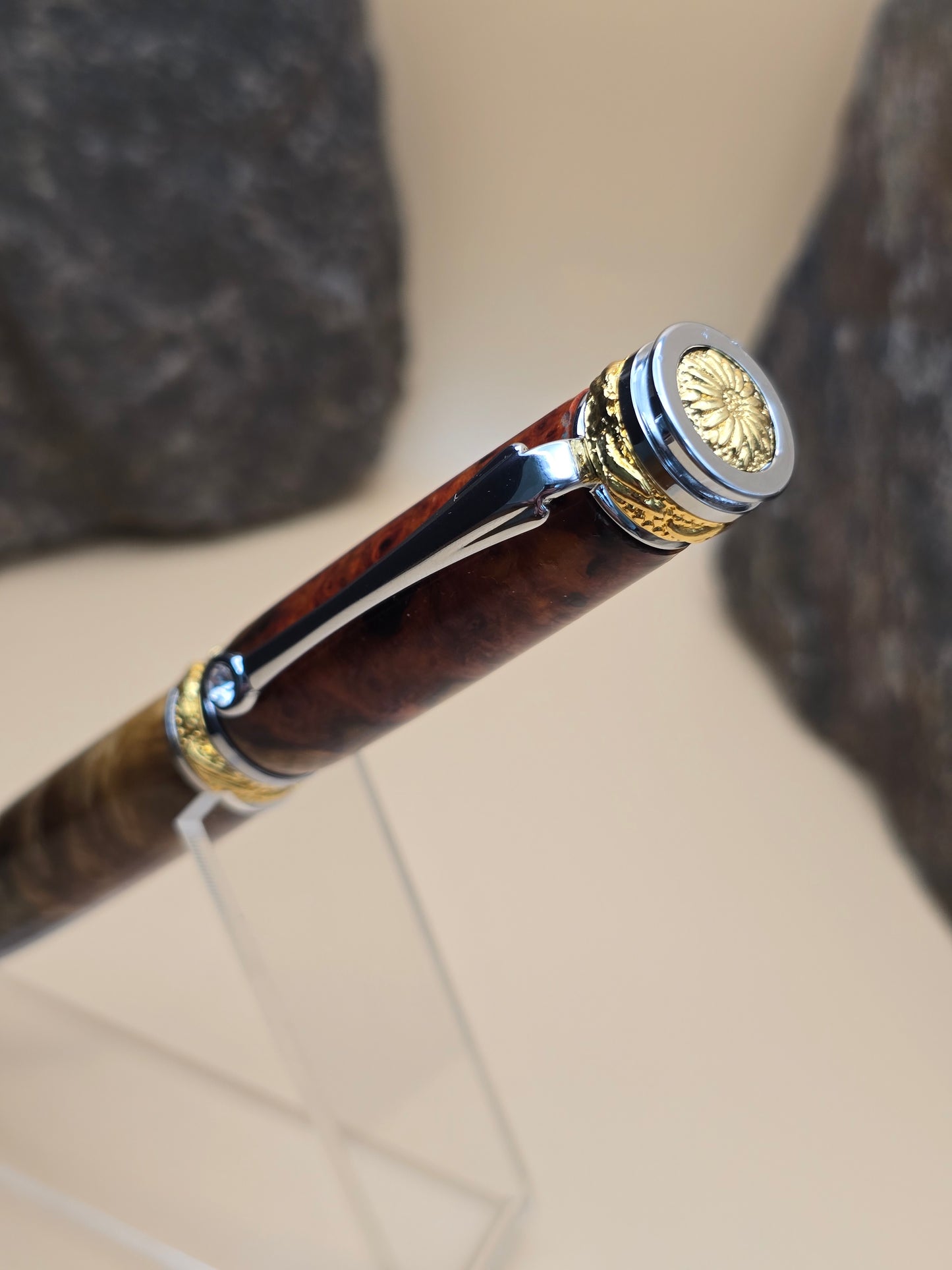 Premium Amboyna Burl Majestic Fountain Pen