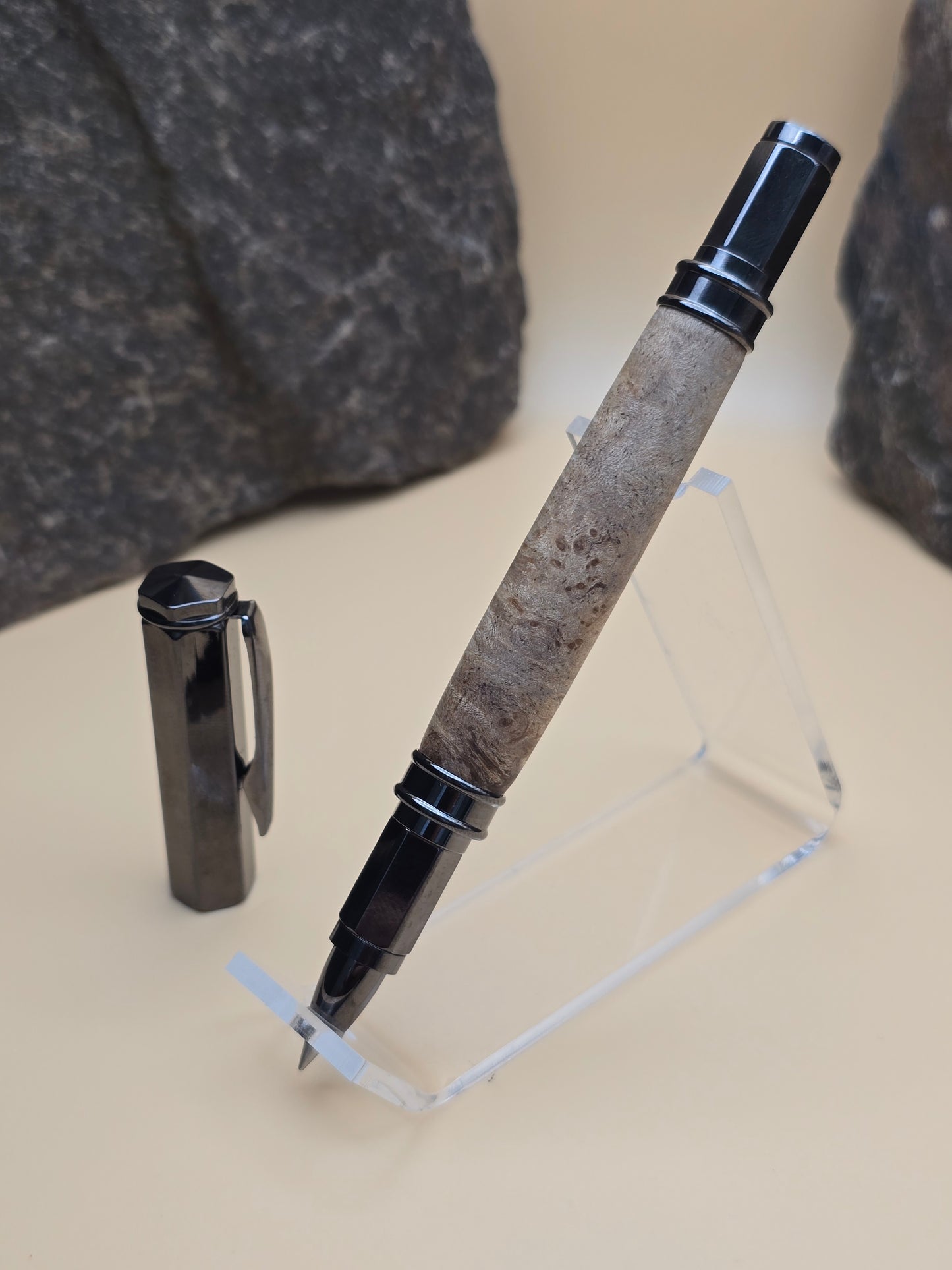 Amboyna Burl Magnetic Cap Rollerball Pen