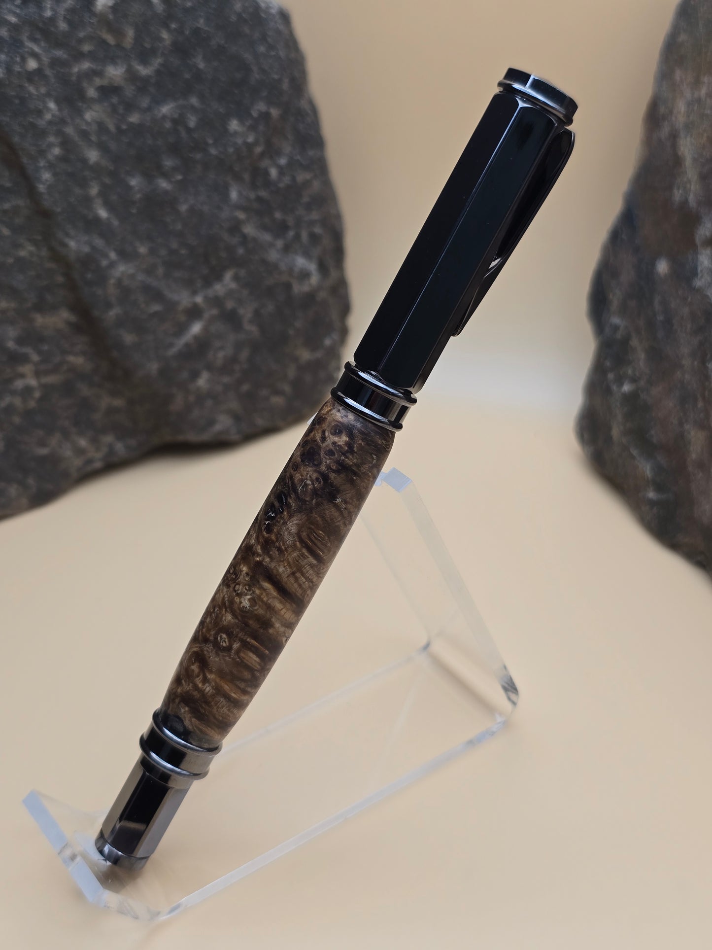 Amboyna Burl Magnetic Cap Rollerball Pen