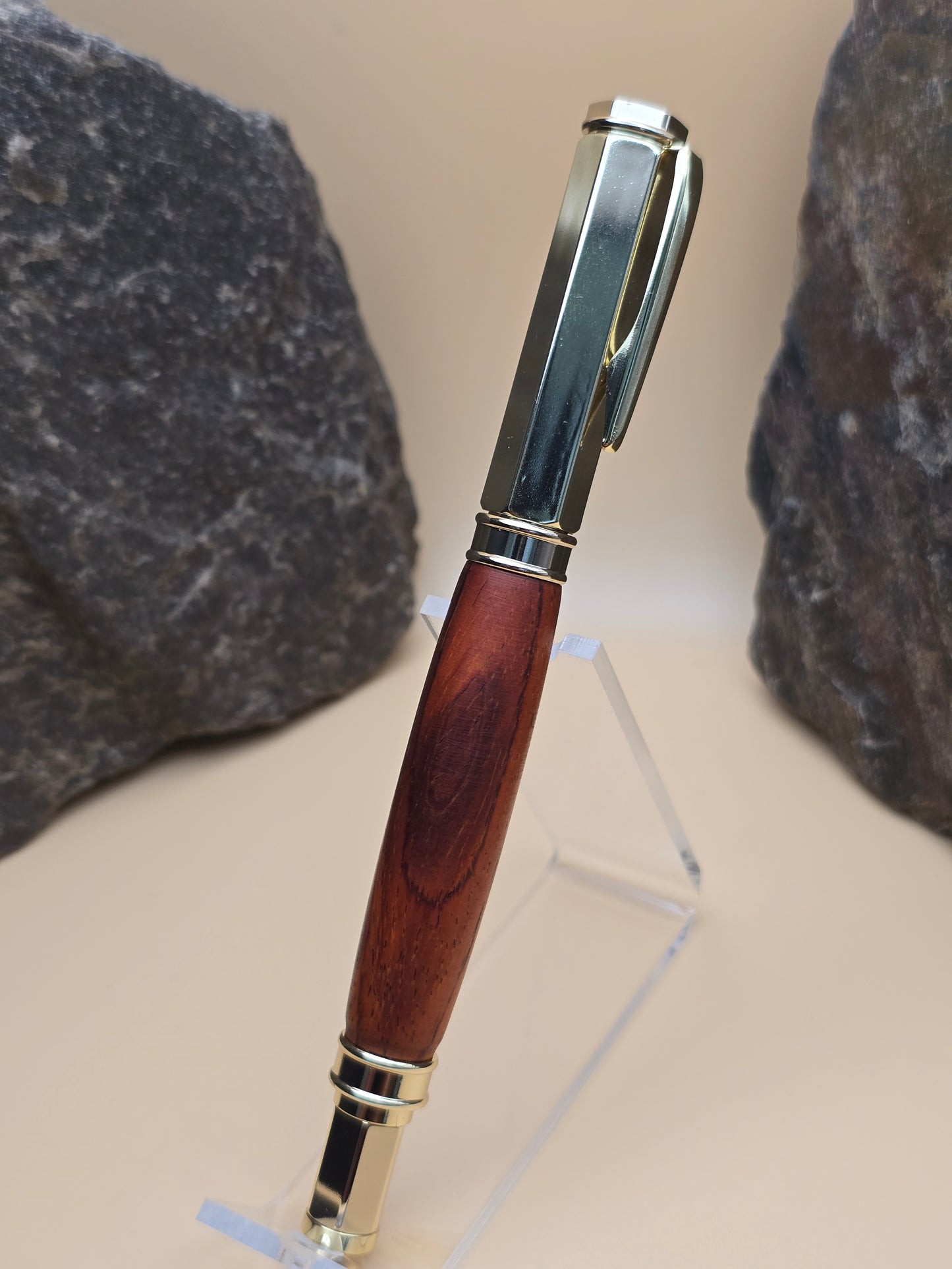 Cocobolo magnetic cap rollerball