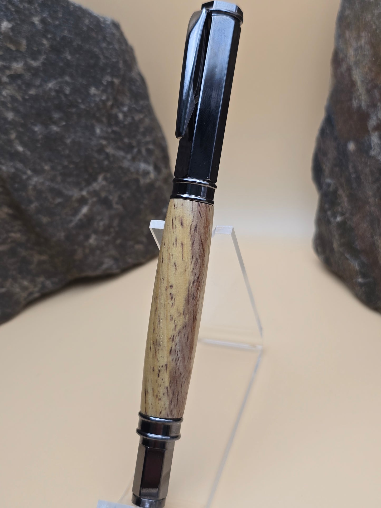 Cocobolo Sapwood Magnetic Cap Rollerball