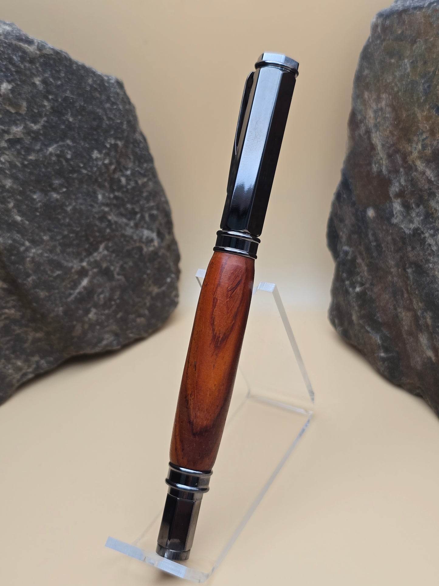 Cocobolo magnetic capped rollerball