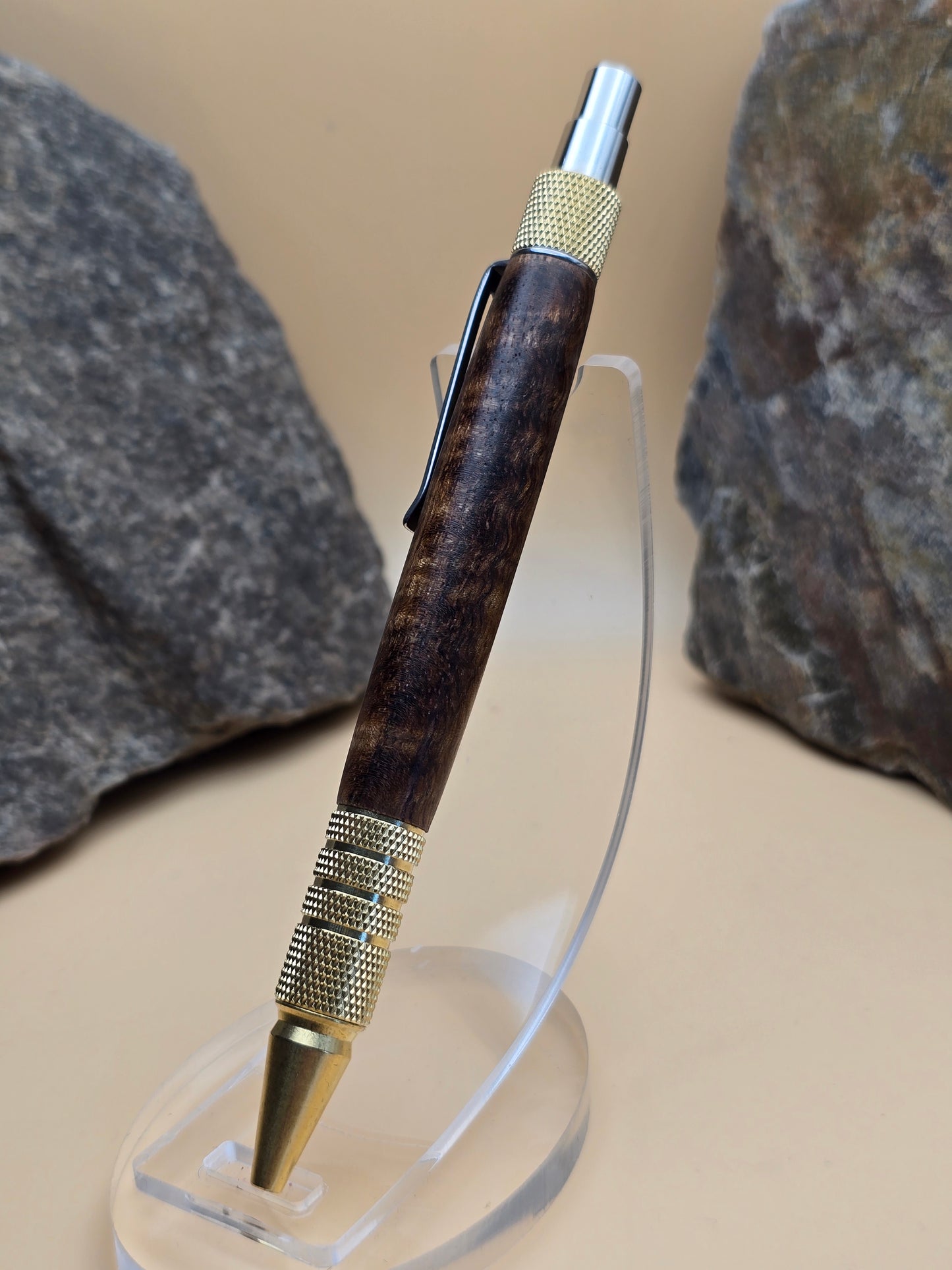 Curly Chocolate Mango