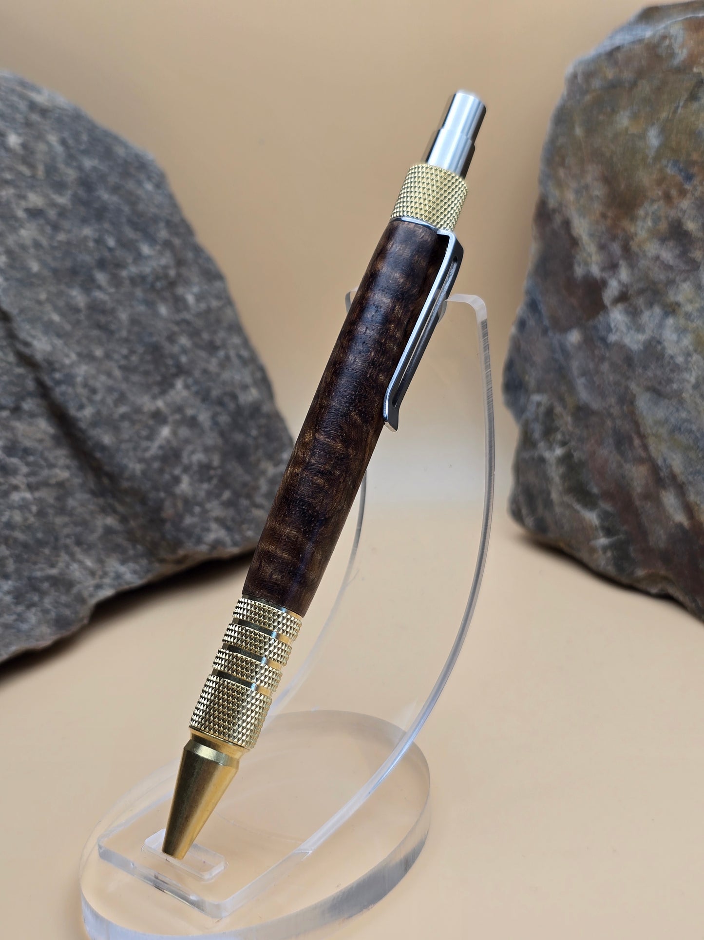 Curly Chocolate Mango