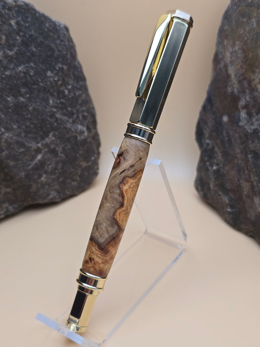 Amboyna Burl Magnetic Cap Rollerball