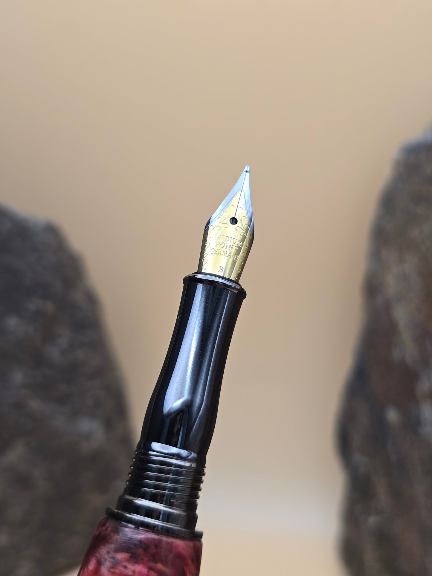 Pink Dyed Amboyna Burl Fountain Pen